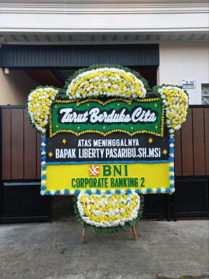 Papan Bunga Duka di Wringin