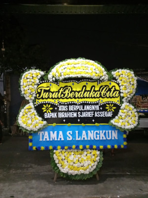 Papan Bunga Duka di Wringin
