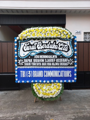 Papan Bunga Duka di Wringin